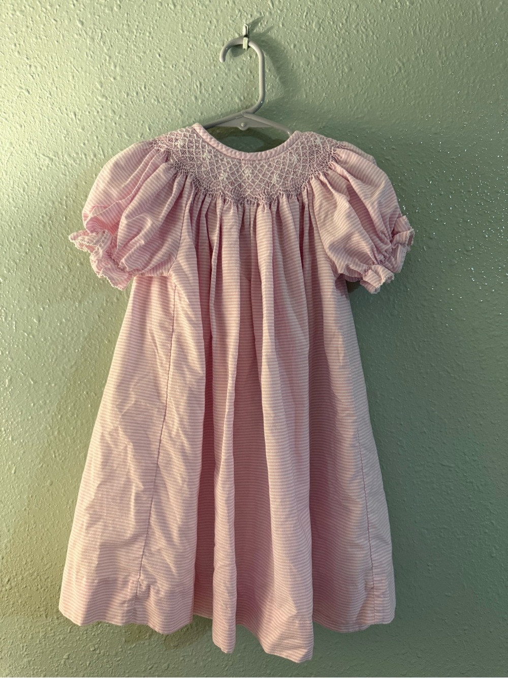Girls Pink Smocked Puff-Sleeve Formal Dress